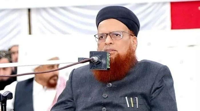 ہم اس بات کیخلاف ہیں کہ ریاست کیخلاف مسلح  جدوجہد ہو، مفتی تقی عثمانی