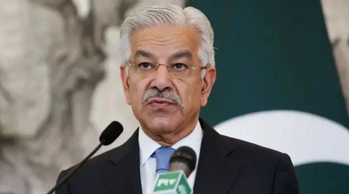 پاکستان کی ترقی کیلئے فیلڈ مارشل کی کوششوں کے حوالے سے کوئی ابہام نہیں: خواجہ آصف