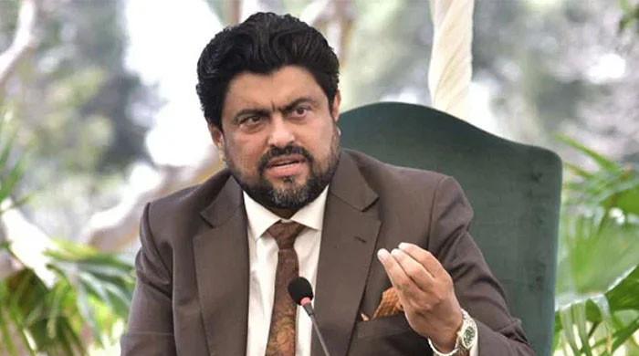 جو لوگ ملکی ترقی کی راہ میں رکاوٹ ہیں ان سے مذاکرات نہیں ہونے چاہئیں: گورنر سندھ