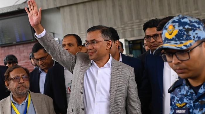بنگلادیش: سابق وزیر اعظم خالدہ ضیا کے صاحبزادے طارق رحمان 17 سال بعد وطن واپس پہنچ گئے