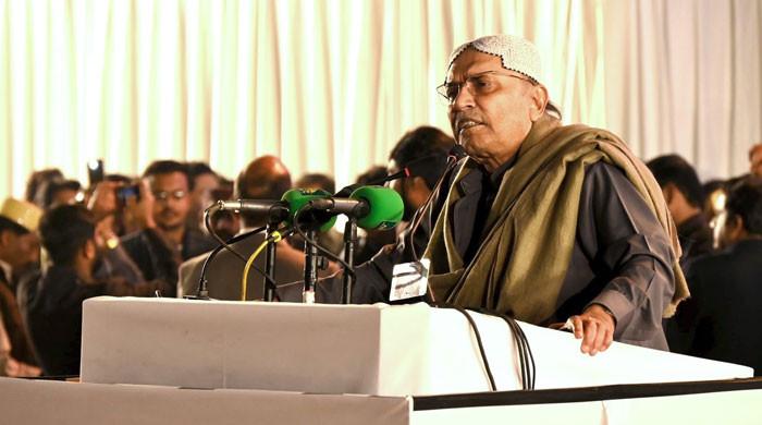 بھارت کےمزید جہاز گراسکتے تھے لیکن ہم نےتھوڑا رحم کیا پھر سے جنگ مسلط کی تو ہم تیار ہیں: صدر مملکت