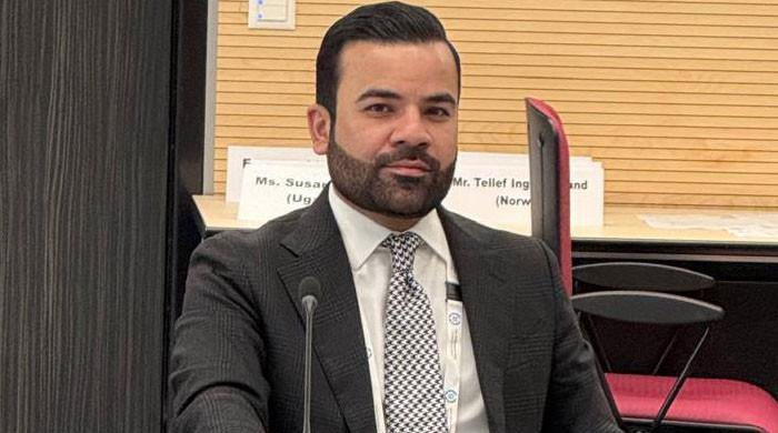 پی ٹی آئی سیاسی ناکامیاں چھپانے کیلئے سوشل میڈیا پر جھوٹ کا سہارا لیتی ہے: وزیر مملکت قانون