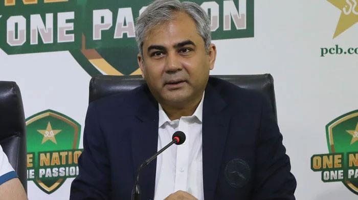 بھارت کے ساتھ سب برابری کی سطح پرہوگا، وہ ہینڈشیک نہیں کرنا چاہتےتو ہمیں بھی شوق نہیں: محسن نقوی