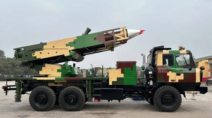 پاکستان کے ہاتھوں ہزیمت کے بعد بھارت نے طویل فاصلے تک مار کرنیوالے راکٹ لانچر کی خریداری کا معاہدہ کر لیا