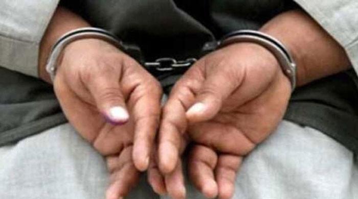 کوٹ رادھاکشن: چرچ میں توڑ  پھوڑ کے الزام میں ایک شخص گرفتار، مقدمہ درج