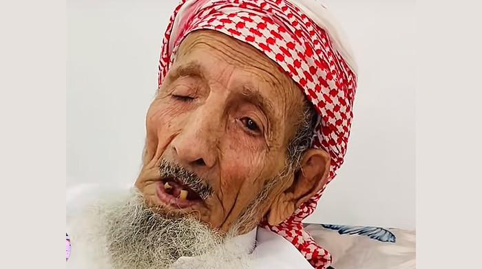 40 سے زائد مرتبہ فریضۂ حج ادا کرنیوالے سعودی عرب کے معمر ترین شخص 142 سال کی عمر میں چل بسے