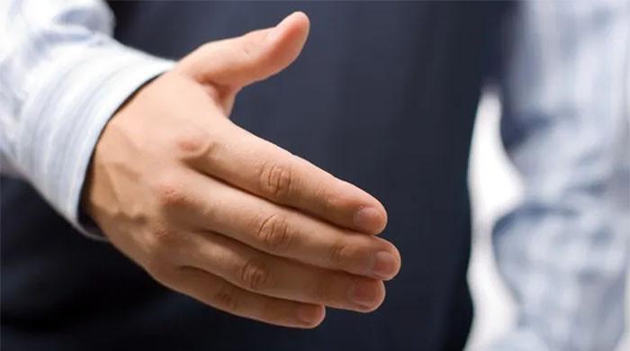 مردوں کے ہاتھوں کی انگلیوں کی لمبائی ان کی شخصیت کے بارے میں کیا بتاتی ہے؟