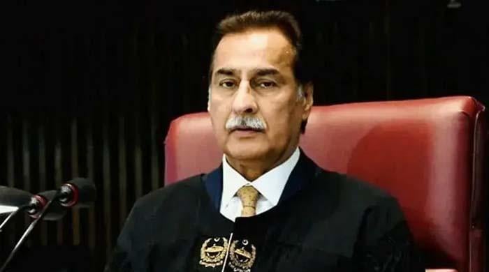 میری جعلی آواز بناکر کسی نے کسی سے پیسے مانگے: اسپیکر ایاز صادق کا انکشاف