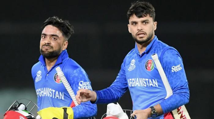 افغانستان ٹیم کو بڑا دھچکا، اہم کھلاڑی انجری کے باعث ٹی ٹوئنٹی ورلڈکپ سے باہر ہوگیا 