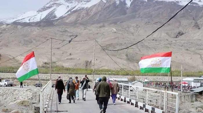 چین کی تاجکستان میں موجود اپنے شہریوں کو افغانستان کیساتھ سرحدی علاقے سے انخلاکی ہدایت