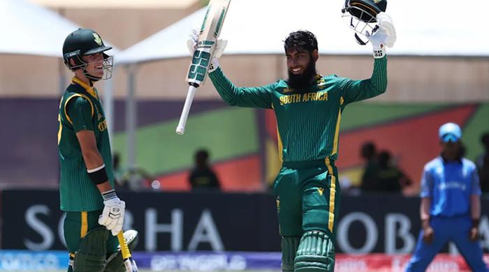 انڈر 19 ورلڈکپ میں جنوبی افریقی بیٹرز نے رنز کے انبار لگا دیے، نئے ریکارڈ قائم 