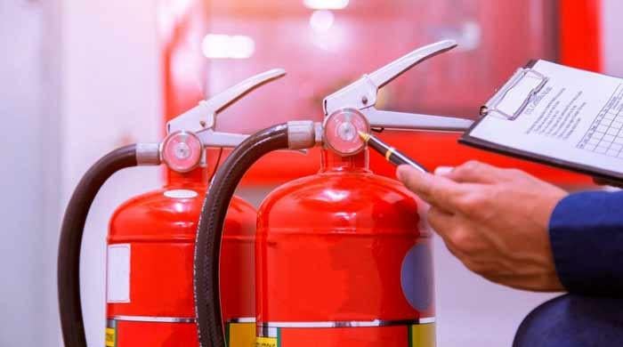 پورےکراچی میں3 دن میں فائر سیفٹی سسٹم نصب کیا جائے، سندھ بلڈنگ کنٹرول اتھارٹی کا الٹی میٹم