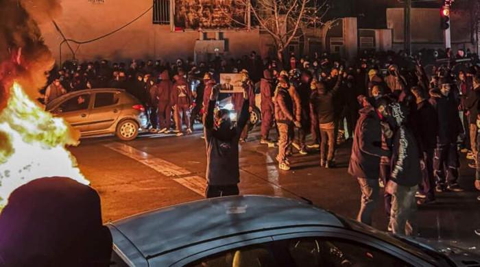 گزشتہ دنوں ایران میں دہشتگردی کے واقعات میں 3 ہزار 117 افراد جاں بحق ہوئے: ایرانی سفارتخانہ