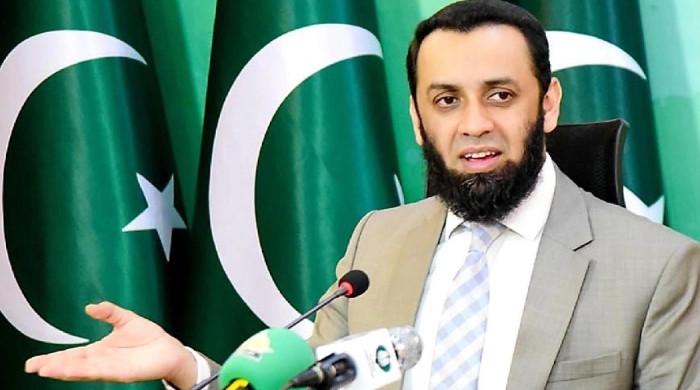 وادی تیراہ سے انخلا کی خبروں کو فوج سے جوڑنا غلط بیانی ہے، صوبائی حکومت عوام کی بہتری پر توجہ دے: عطا تارڑ