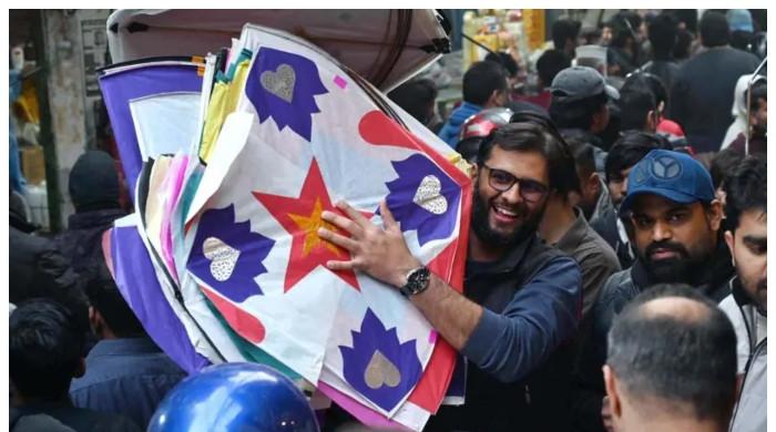 بسنت: پنجاب میں 6 اور7 فروری کو عام تعطیل کا اعلان