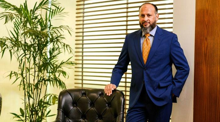 سی ای او کے الیکٹرک کا استعفیٰ منظور، مونس علوی کا ویڈیو بیان بھی سامنے آگیا