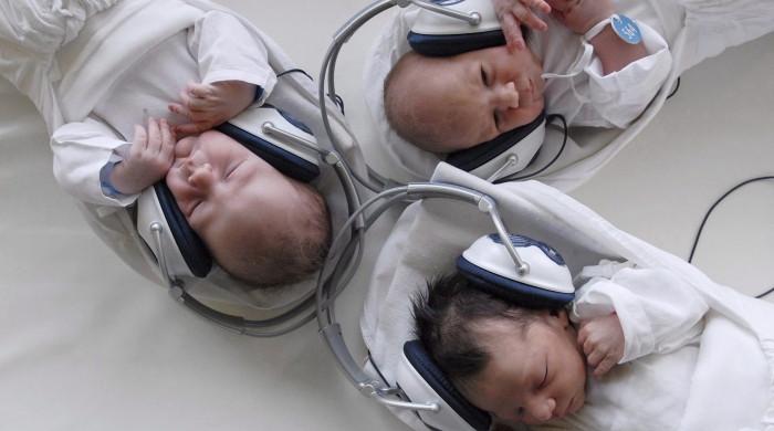 نومولود بچوں کی ایک حیرت انگیز صلاحیت کا انکشاف