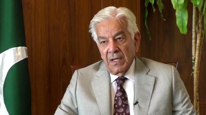 اس ظلم کا جواب ریاست پوری قوت سے دے گی: وزیر دفاع کا اسلام آباد خودکش حملے پر ردعمل