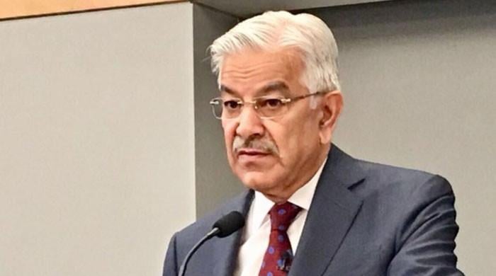 دنیا کےکئی ممالک پاکستان کے لڑاکا طیاروں اور دفاعی ٹیکنالوجی کےحصول کےخواہشمند ہیں: خواجہ آصف