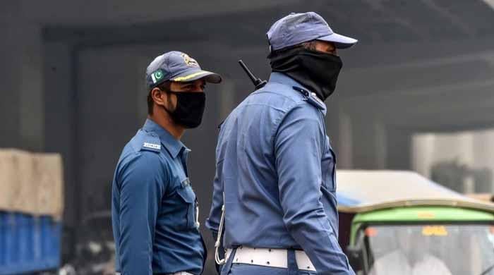 لاہور ٹریفک پولیس 14 فروری سے نیا یونیفارم پہنے گی، وزیراعلیٰ نے منظوری دیدی