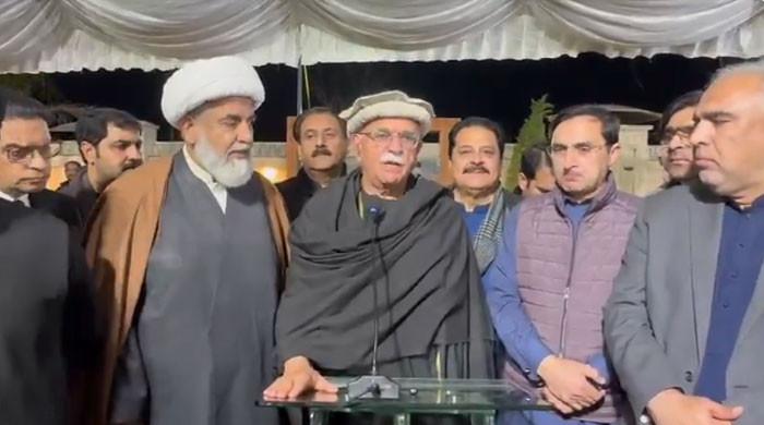 اپوزیشن اتحادکا عمران خان سے ملاقات اور مکمل علاج تک پارلیمنٹ ہاؤس کے باہر دھرنا دینےکا فیصلہ