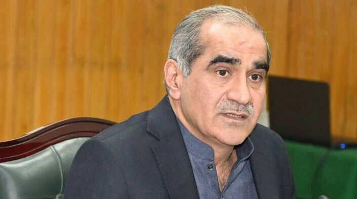 عمران خان کی بینائی متاثر ہونے کی خبریں پریشان کن ہیں، انکے اہلخانہ کو ملاقات کی اجازت دی جائے، خواجہ سعد رفیق