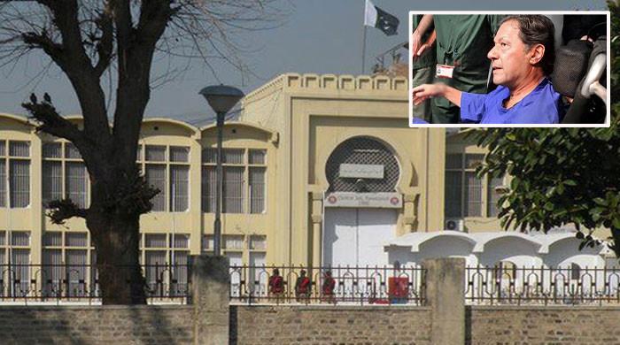اڈیالہ جیل میں عمران خان کی آنکھوں کا چیک اپ مکمل، کوئی پی ٹی آئی رہنما جیل نہیں پہنچا