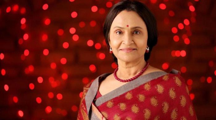 بھارتی اداکارہ پروینا دیش پانڈے کینسر سے لڑتے ہوئے چل بسیں