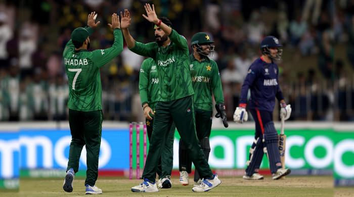 نمیبیا کو 102 رنز سے شکست، ٹی 20 ورلڈکپ میں پاکستان کی رنز کے اعتبار سے سب سے بڑی فتح