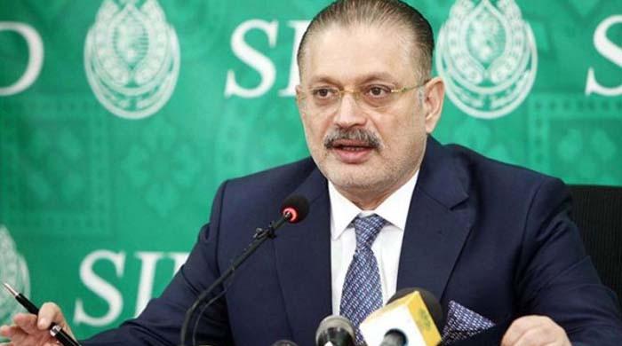 وفاقی وزرا اور گورنر ہاؤس سندھ سے صوبائی حکومت کیخلاف سازشیں ہورہی ہیں، قیادت وفاق سے جواب طلب کرے: شرجیل میمن