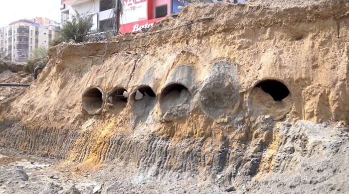 وزیراعلی سندھ کے نوٹس کے باوجود منور چورنگی انڈر پاس ایک ماہ میں مکمل ہونا ناممکن