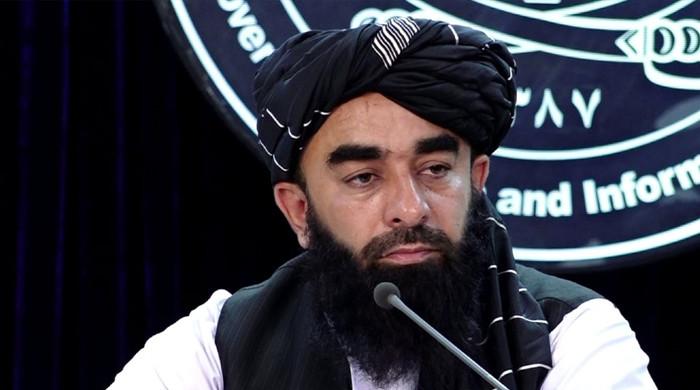 پاک فوج کی سخت جوابی کارروائی کے بعد افغان حکومت پاکستان کے ساتھ مذاکرات  کی باتیں کرنے لگی