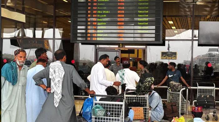 ایران جنگ: پاکستان سے مشرق وسطیٰ جانے والی 100 پروازیں منسوخ