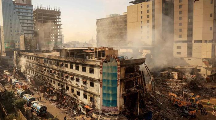 ایمرجنسی میں کمانڈ کا مسئلہ حل، آگ، زلزلہ، سیلابی صورتحال میں واحد اتھارٹی میئر کراچی ہونگے