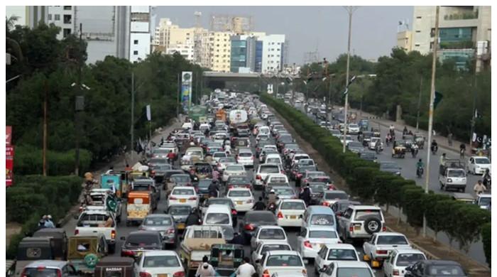 کراچی میں سڑکوں کی بندش، شہری کونسے راستے استعمال کرسکتے ہیں؟