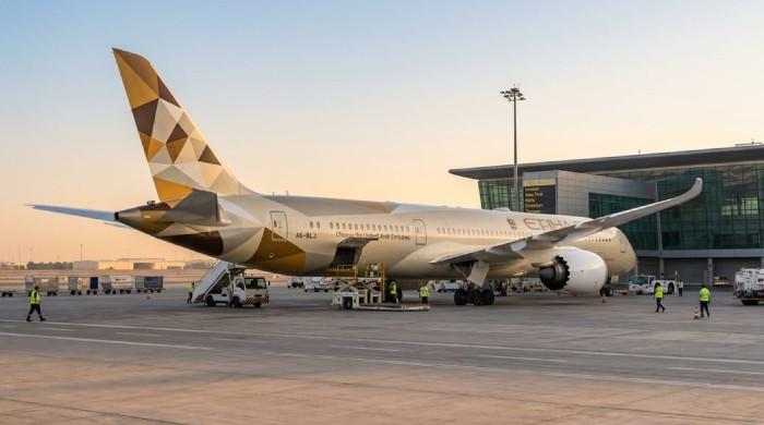  ابوظبی ائیرپورٹ سے آج سے محدود کمرشل پروازوں کی بحالی کا اعلان