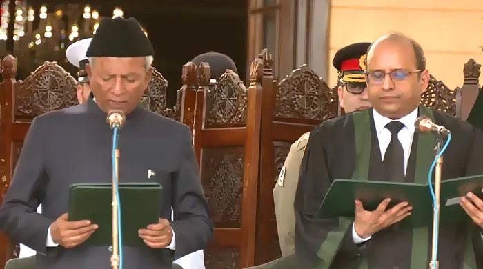 نہال ہاشمی نے گورنر سندھ کے عہدےکا حلف اٹھا لیا