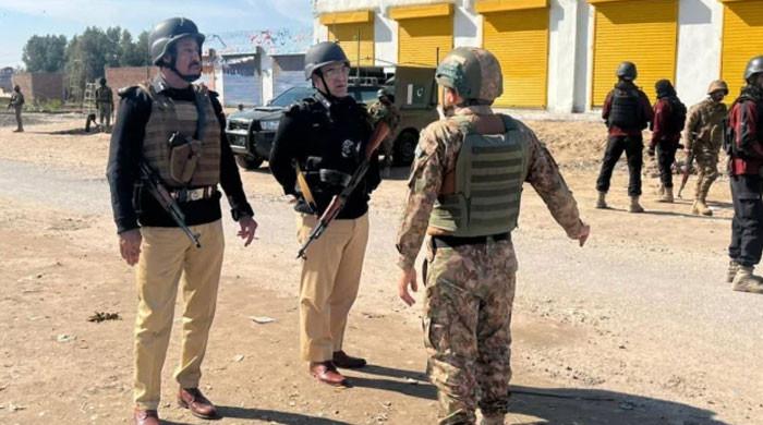 ڈی آئی خان :تحصیل کلاچی میں کرفیو نافذ،گاڑیوں،موٹر سائیکل کی آمدورفت پر پابندی