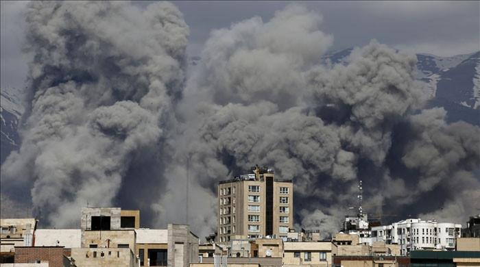 ٹرمپ نے ایران پر حملے کا حتمی حکم نیتن یاہو سےگفتگو کےبعد دیا، خبرایجنسی 