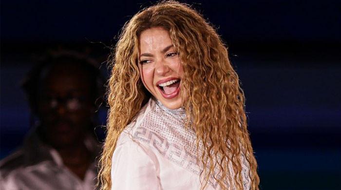 مشرق وسطیٰ میں جنگ: عالمی شہرت یافتہ گلوکارہ شکیرا کا قطر میں ہونے والا کنسرٹ ملتوی