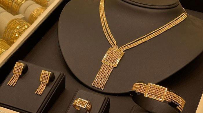 سونے کی  قیمت میں مسلسل دوسرے روز بڑا اضافہ، فی تولہ کتنے کا ہوگیا؟