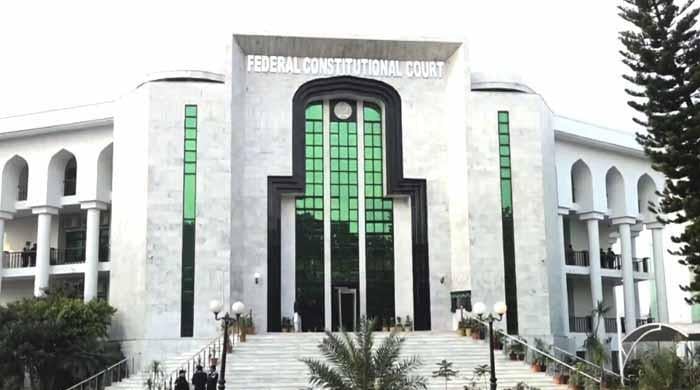 مسلمان مرد شرعی طور پر اہلِ کتاب خواتین کے ساتھ نکاح کر سکتے ہیں: وفاقی آئینی عدالت کا فیصلہ