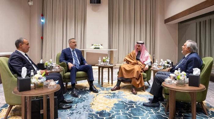 مشرق وسطیٰ تنازع: سعودیہ، ترکیے اور مصر کے وزرائے خارجہ سے کل اہم ملاقات ہوگی، اسحاق ڈار کی تصدیق