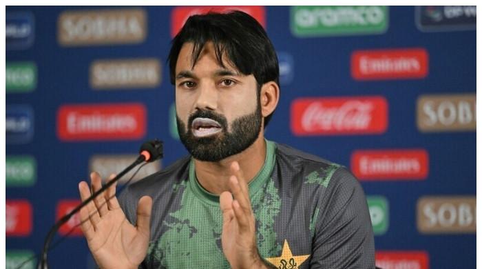 وکٹ کیپر بیٹر محمد رضوان کے گھر کس کرکٹر نے ایک سال گزارا؟