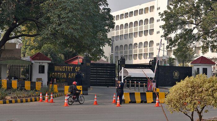 پاکستان کی ایران امریکا کے درمیان ثالثی سے متعلق سوشل میڈیا پر زیرگردش جھوٹی خبروں کی تردید