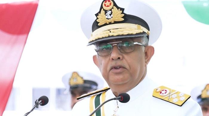 معرکہ حق میں بھارتی ائیرکرافٹ کیریئرکونشانہ بنانے کیلئے تیار تھے، وہ اپنے علاقوں تک محدود رہے: نیول چیف