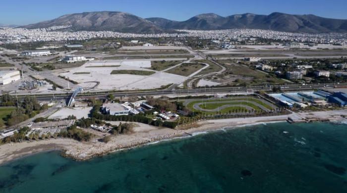 25 سال سے ویران ائیرپورٹ کو ایک مکمل شہر میں تبدیل کر دیا گیا