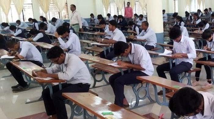 کراچی میں میٹرک کے امتحانات، صبح کی شفٹ میں ہونیوالا کمپیوٹر اسٹیڈیز کا پرچہ آؤٹ