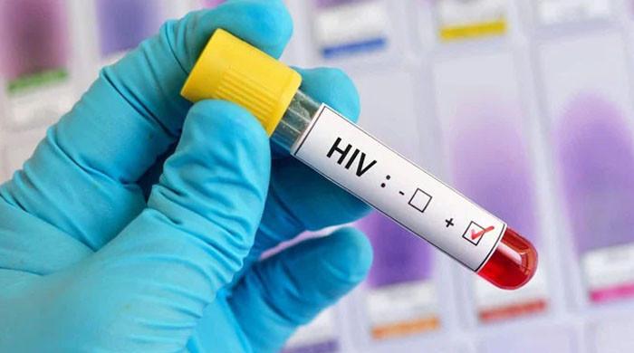 سندھ: بچوں میں ایچ آئی وی کا پھیلاؤ جاری، 329 بچے وائرس سے متاثر