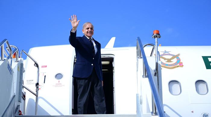 مشرق وسطیٰ میں امن مشن کا ایک اور مرحلہ مکمل، وزیر اعظم سعودیہ، قطر اور ترکیے کا دورہ کرکے وطن پہنچ گئے